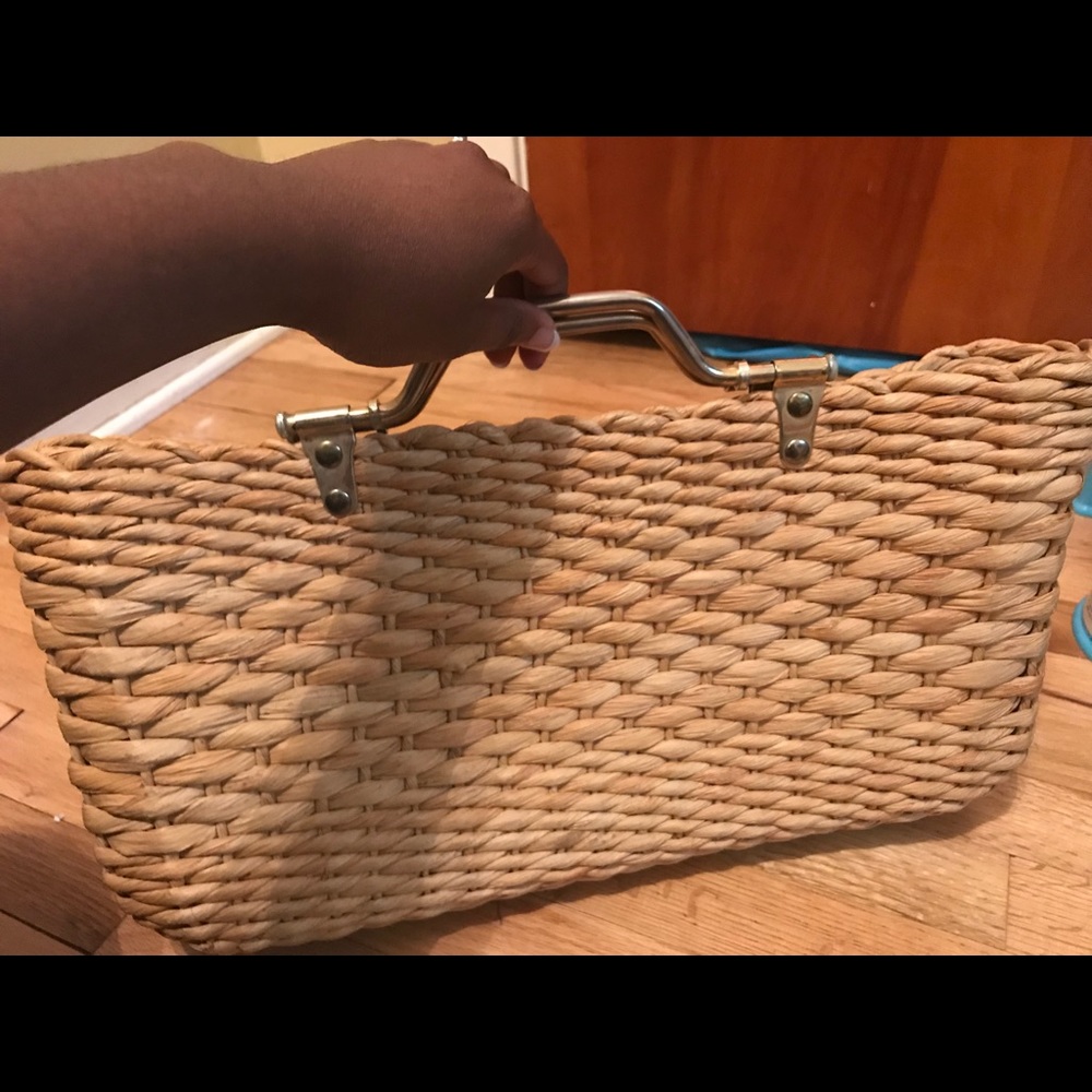 Woven basket handbag